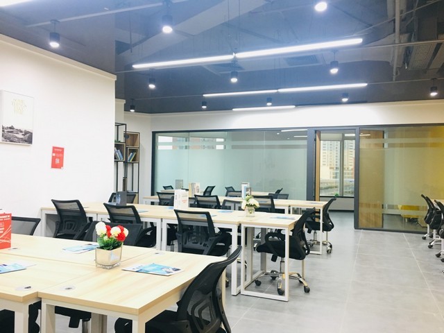 嘉兴壁挂式触控一体机报价